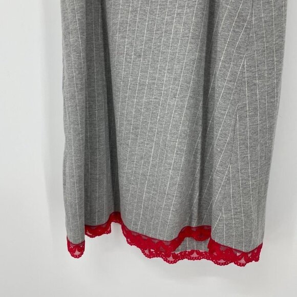 Adorable Lingerie Mickey Mouse red lace trim slip - Picture 12 of 16